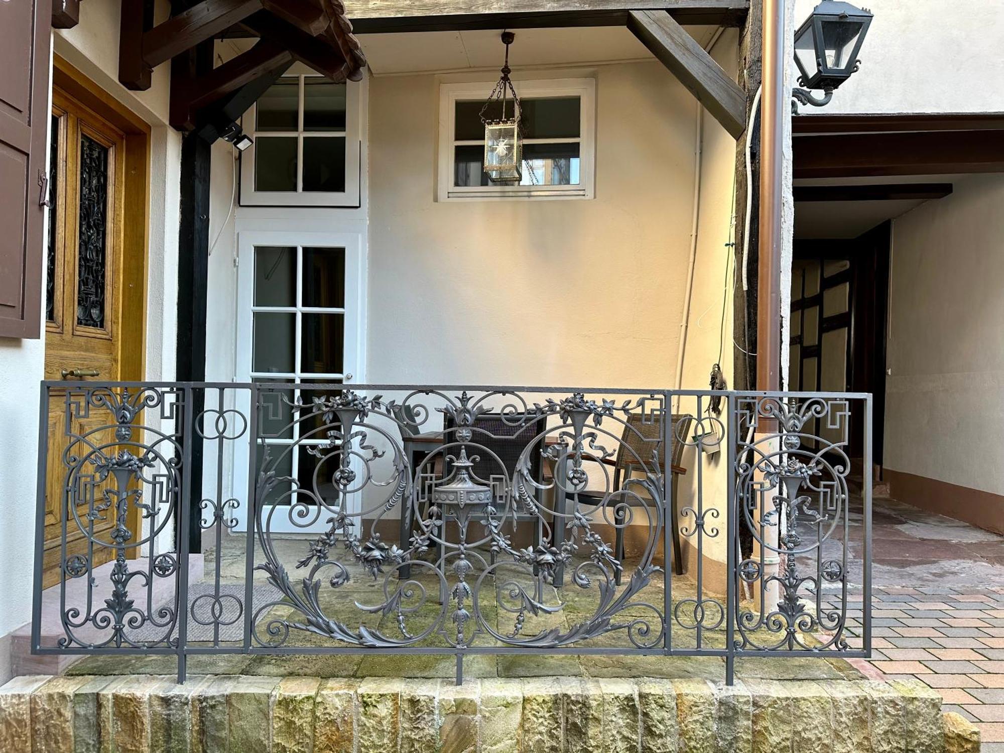 Exklusives Haus, Ruhig Gelegen Im Innenhof, Zentral, Lichtdurchflutet, Karlsruhe Eksteriør bilde